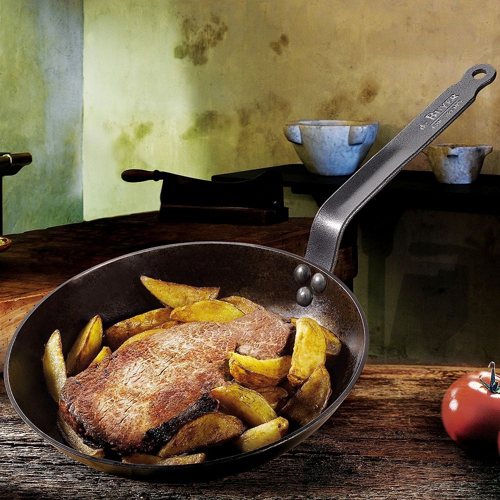 De Buyer Carbone Plus Carbon Steel Pan