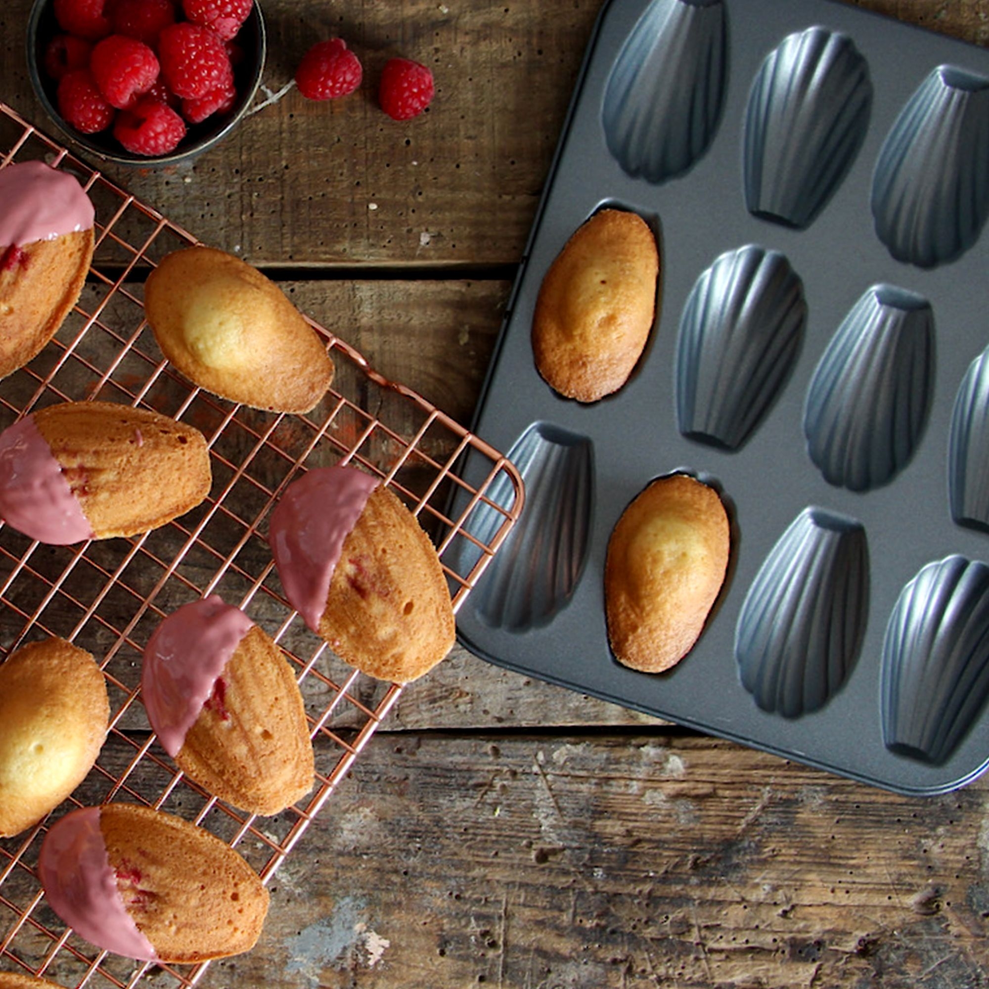 de Buyer - Blechform 12 Madeleines - Antihaft