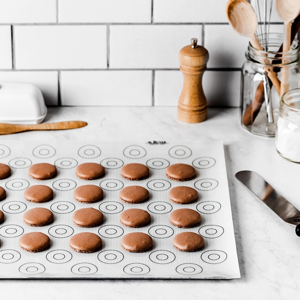 de Buyer - Non-stick special silicone baking mat for Macarons 60 x 40 cm